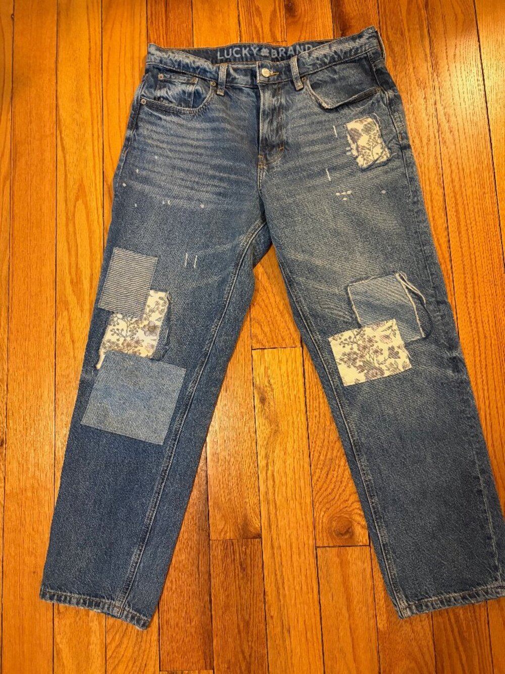 Lucky Brand Legend Jeans